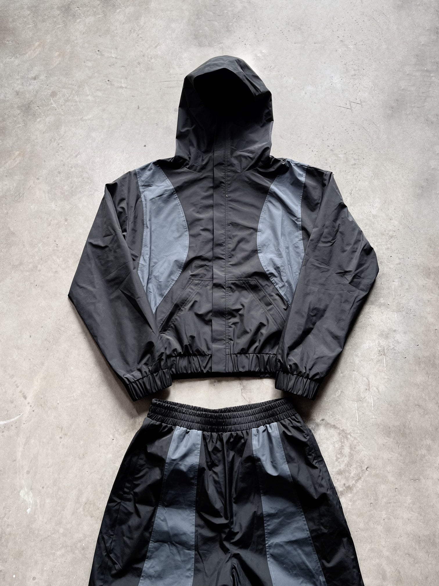 "FREQUENCY" JACKET IN ORBIT SHADOW